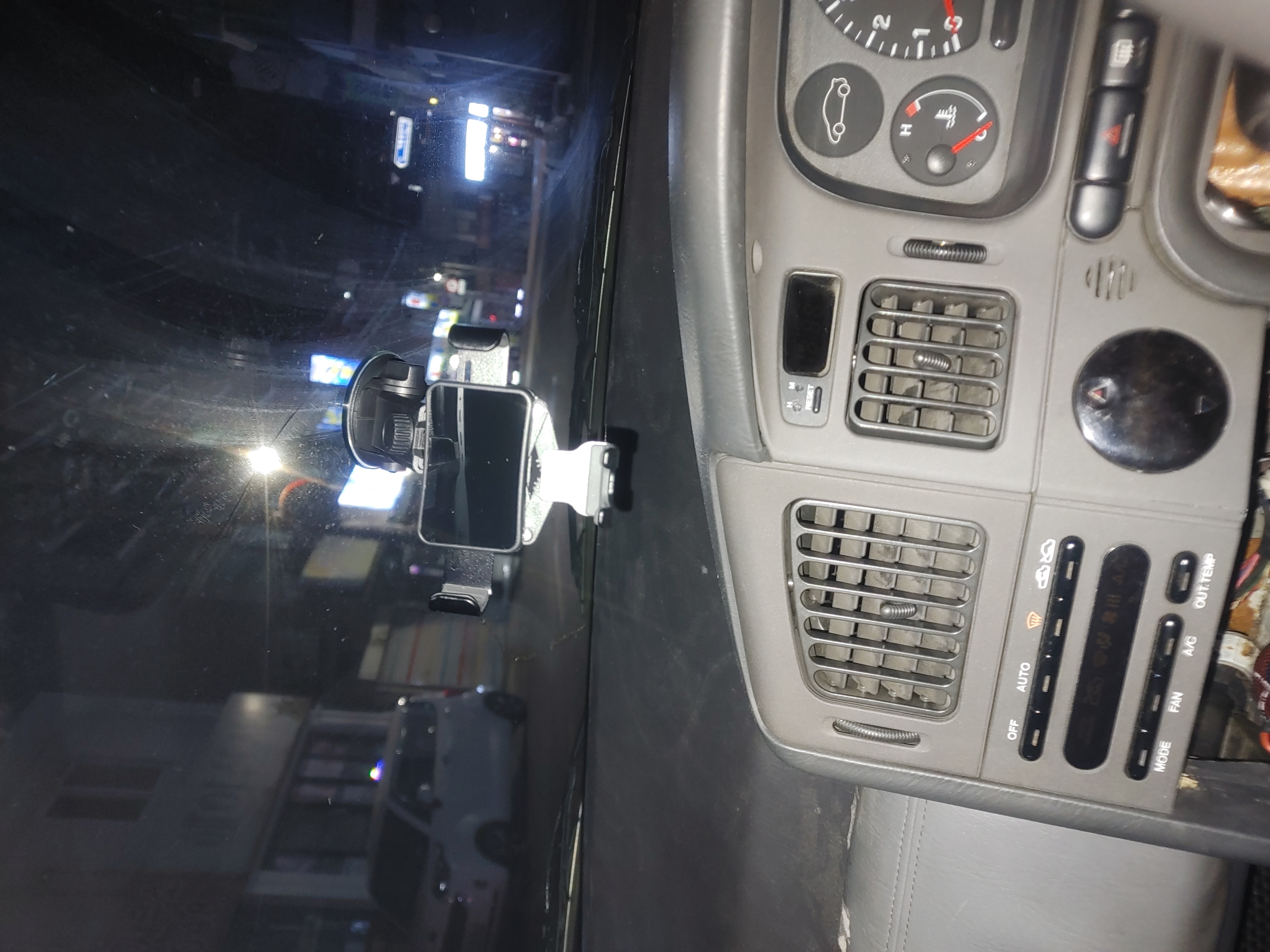 제품이 튼튼하고 흡착력좋아요