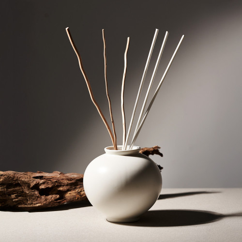 [무료환불]그라스 더 편백 달항아리 디퓨저 500ml