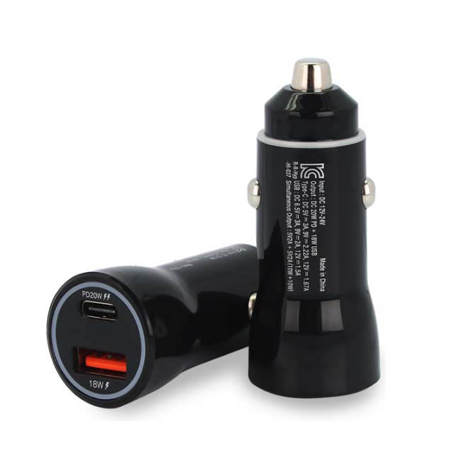 C99 차량용 USB C타입 듀얼 충전기