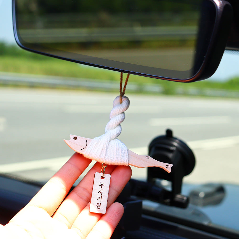 마켓유니버스 액막이명태 차량용 악세사리