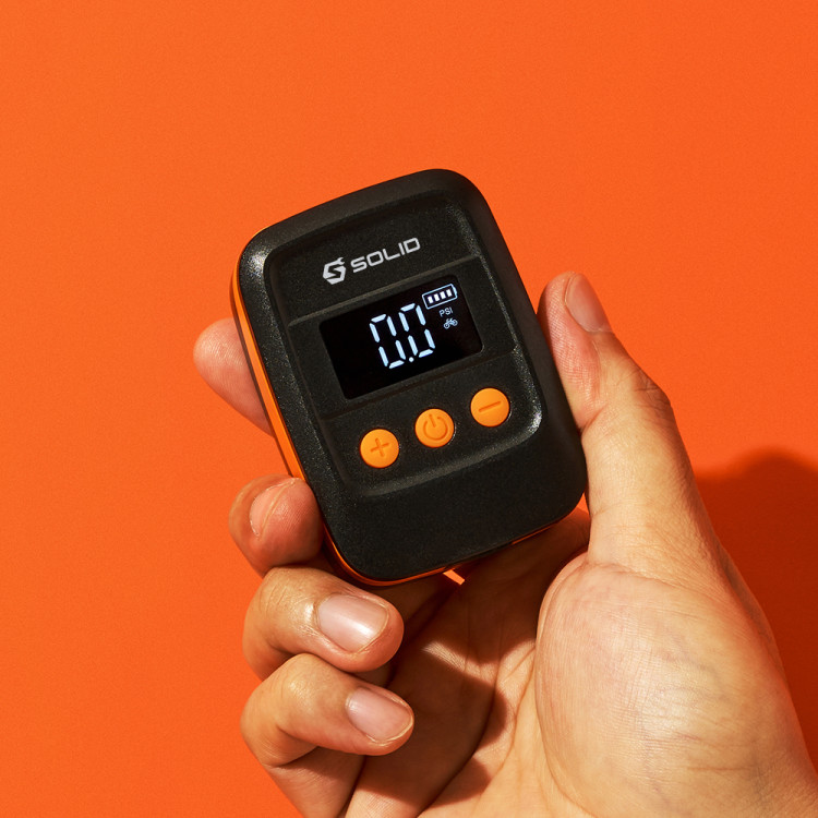 솔리드 에어펌프 자전거 타이어 공기압 공기주입기 바람 무선 전동 펌프 S-B04