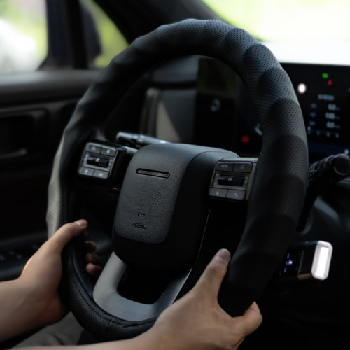 [4월 특가] 볼체 차량 핸들커버 논슬립 얇은 순정형  타공 운전대 커버